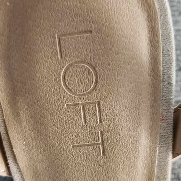 LOFT low heel faux suede sandals 7.5 - Picture 6 of 6